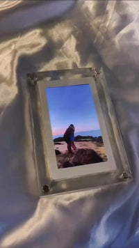 PixelFrame™ - Moldura Digital